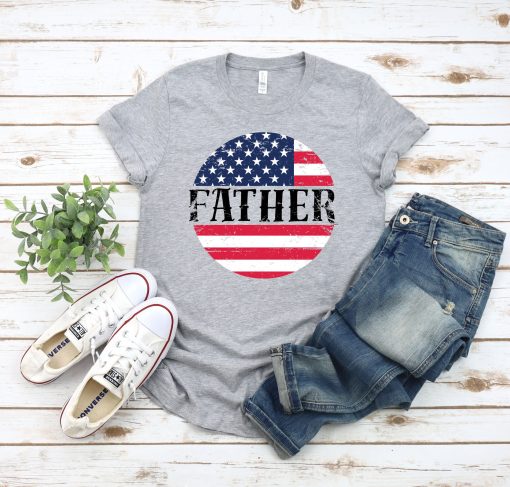 Father Text Inside The Round Us Flag Father’s Day Unisex T-Shirt