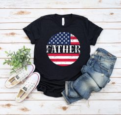 Father Text Inside The Round Us Flag Father’s Day Unisex T-Shirt