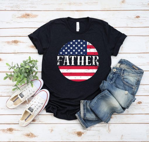 Father Text Inside The Round Us Flag Father’s Day Unisex T-Shirt