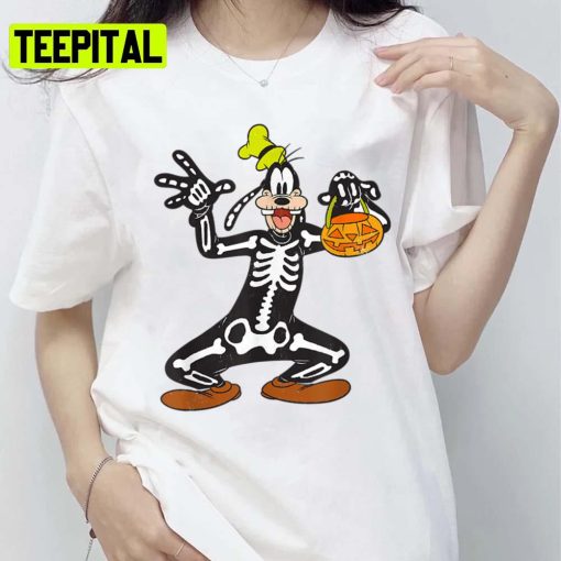 Goofy Skeleton Halloween Scoop Max A Goofy Movie Unisex T-Shirt