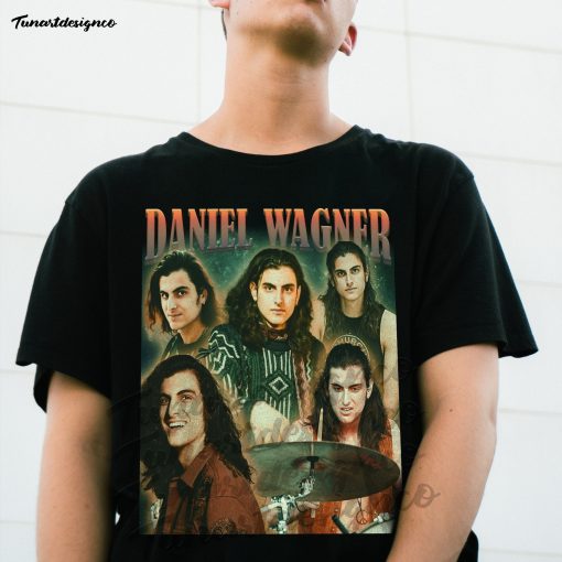 Green Version Daniel Wagner 2022 Tour Dream In Gold Retro Greta Van Fleet Fan Unisex T-Shirt