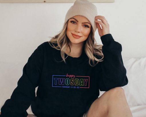 Happy Twosday February 22nd 2-22-2022 Unisex Sweatshirt