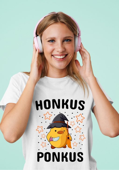 Honkus Ponkus Hocus Pocus Funny Ducky Graphic Spooky Unisex T-Shirt