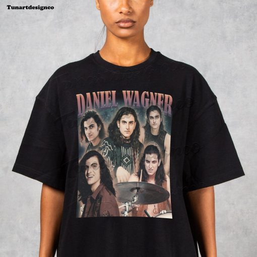 Inspired Daniel Wagner 2022 Tour Dream In Gold Retro Greta Van Fleet Fan Unisex T-Shirt