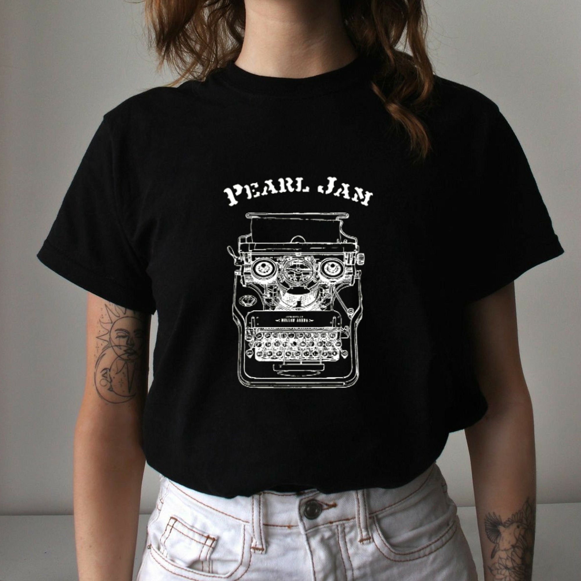 women's pearl jam t shirt