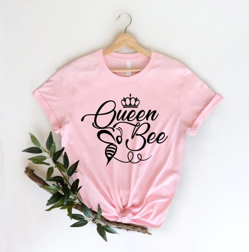 Queen Bee For Her Boss Lady Unisex T-Shirt