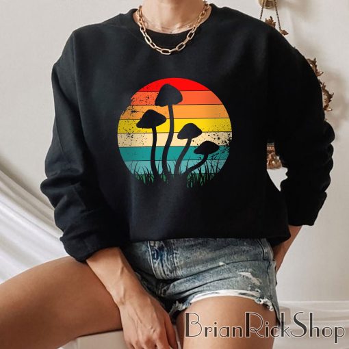 Retro Psychedelic Mushroom Nature Lover Unisex Sweatshirt