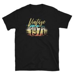 Retro Vintage born in 1971 51 Years Birthday Shirt