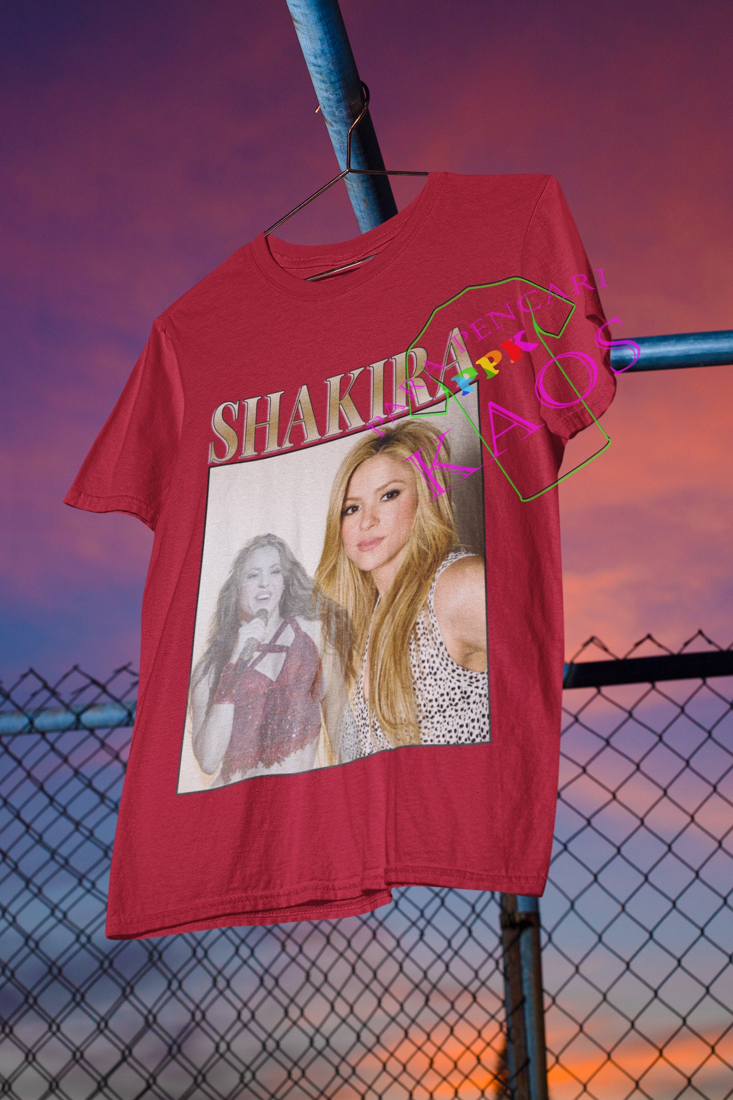 Shakira Retro Unisex T-Shirt