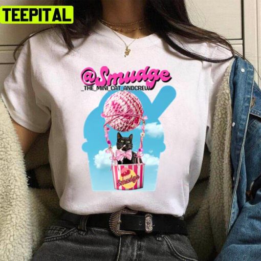 Smudge In A Hot Air Ice Cream Balloon Unisex T-Shirt