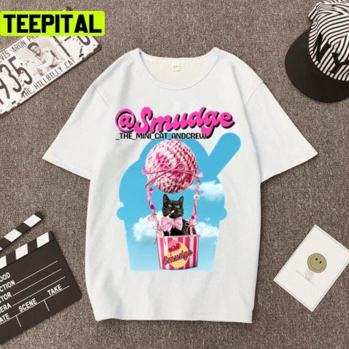 Smudge In A Hot Air Ice Cream Balloon Unisex T-Shirt