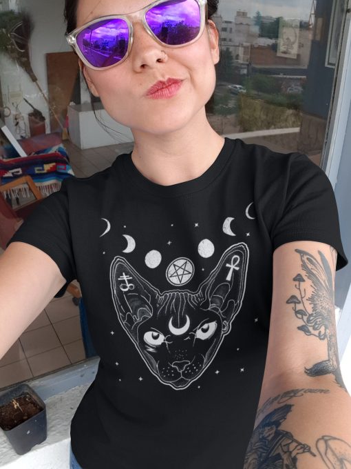 Sphynx Cat Halloween, Occult Unisex T-Shirt
