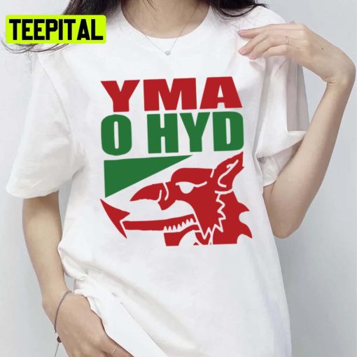 Sports Event Yma O Hyd Design Unisex T-Shirt