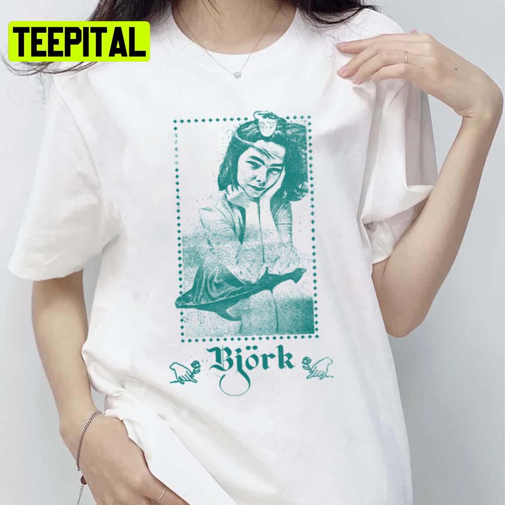 Vintage Design Bjork Younger Versin Unisex T-Shirt – Teepital