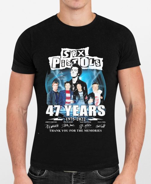 Vintage Sex Pistols 47 Years 1975 2022 Signatures Thank You For The Memories Unisex T-Shirt