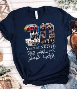 30 Years Of Nkotb With Signatures New Kids On The Block Unisex T-Shirt