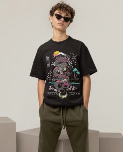 Aesthetic Dragon Urban Artwork Graphic Unisex T-Shirt