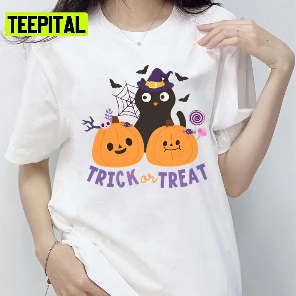 Black Cat Trick Or Treat For Cat Person Design For Halloween Unisex T-Shirt