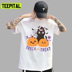 Black Cat Trick Or Treat For Cat Person Design For Halloween Unisex T-Shirt