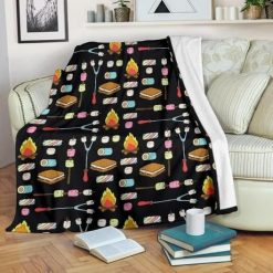 Camping Campfire Marshmallows Black Best Seller Fleece Blanket Throw Blanket Gift