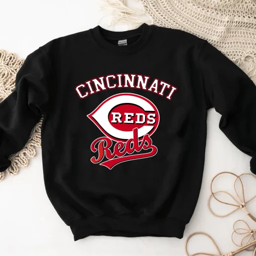 Customized Text Number Cincinnati Reds Baseball Mlb 2022 Sports Unisex T-Shirt