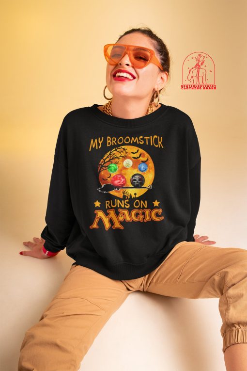 Magic The Gathering My Broomstick Runs On Magic Halloween Unisex T-Shirt