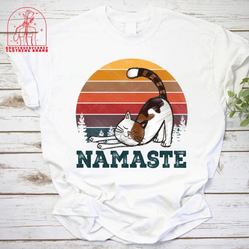 Namaste Yoga Cat Namaste Hippie Yoga Meditation Cat Lovers Unisex T-Shirt