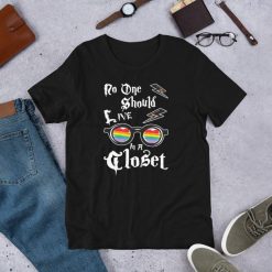 No One Should Live In A Closet LGBT Gay Pride Rainbow Short-Sleeve Unisex T-Shirt