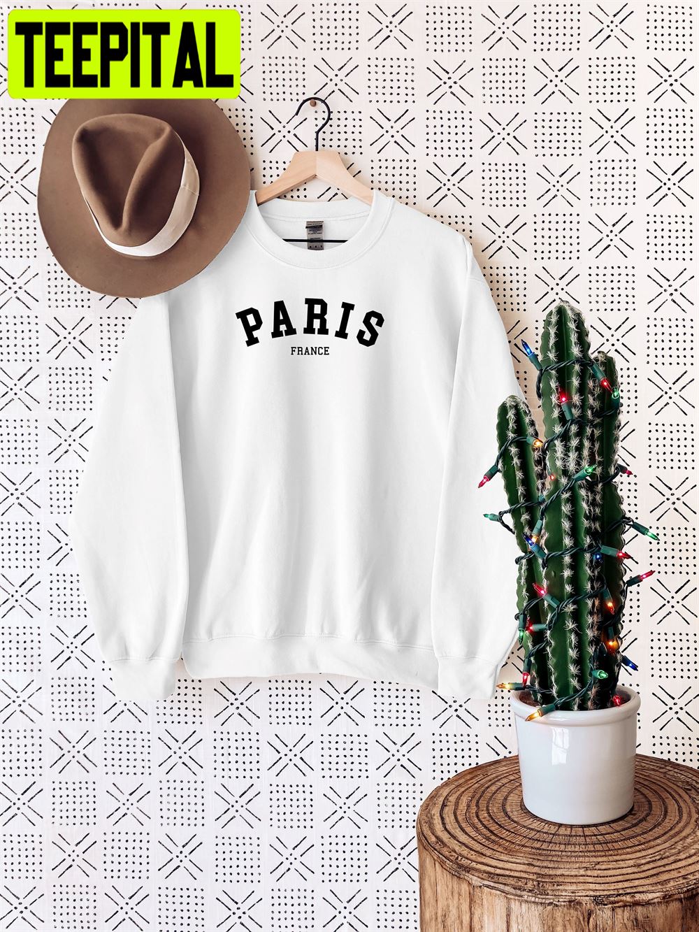 Paris France Classic Design Unisex Sweatshirt
