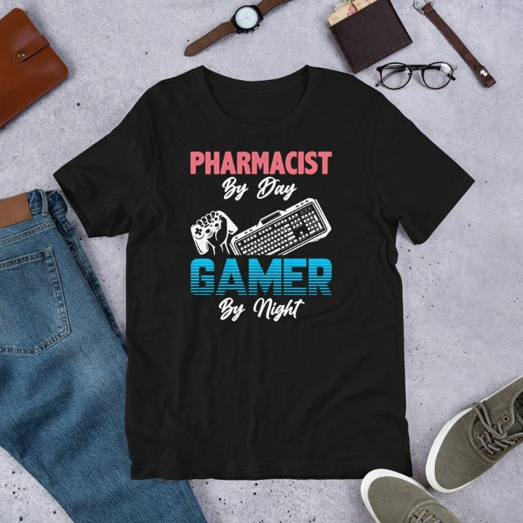 Pharmacist By Day Gamer By Night - Funny Pharmacy Saying Short-Sleeve Unisex T-Shirt