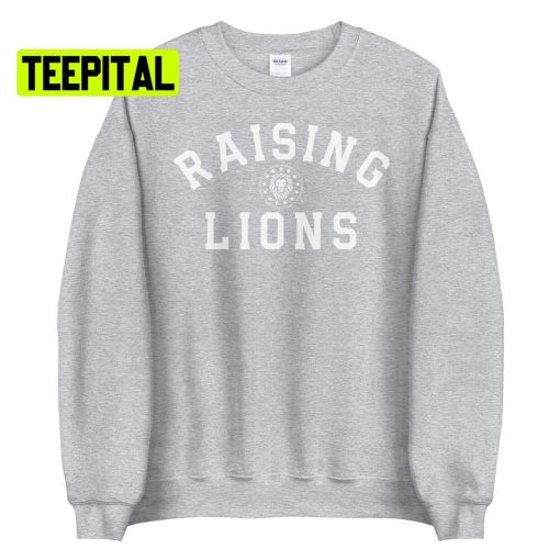 Raising Lions Classic Design Unsiex T-Shirt