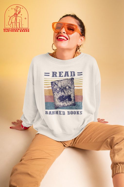 Read Banned Books Nerd Book Lovers Horror Book Reading Lover Halloween Unisex T-Shirt