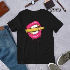 Red Lips Teeth Gold Bullet Vintage Cool Gift Short-Sleeve Unisex T-Shirt