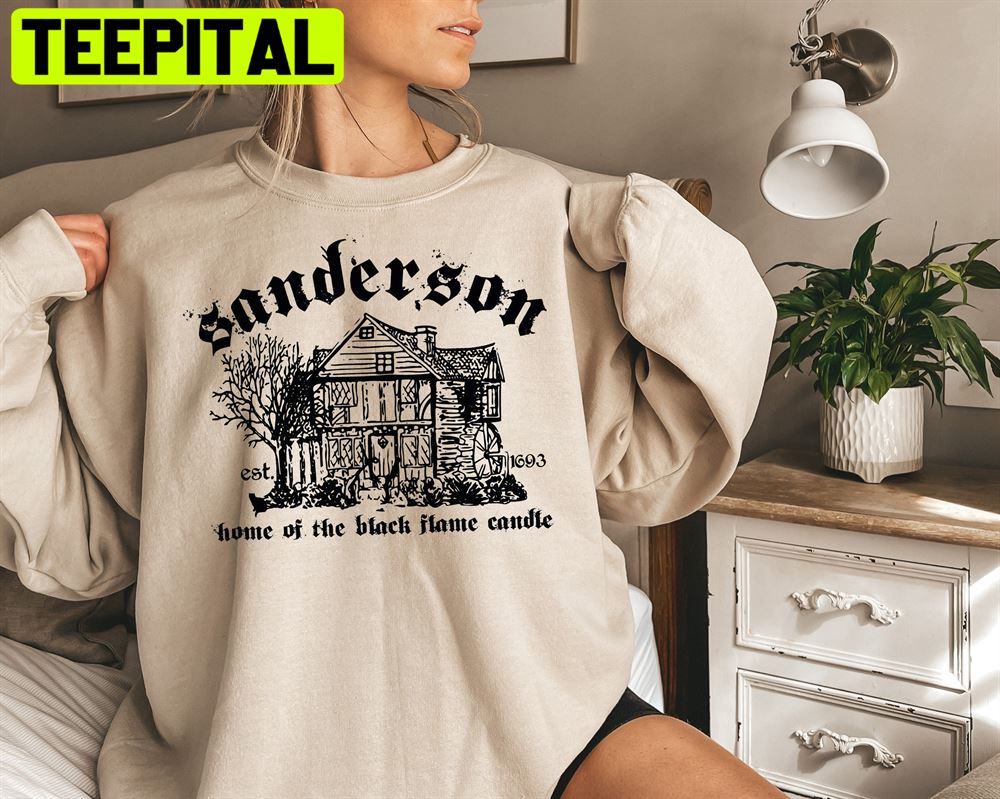 Sanderson Witch Museum Home Of The Black Flame Candle Halloween Unisex Sweatshirt