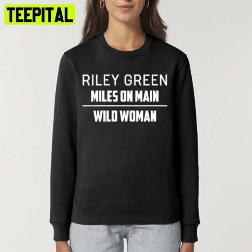 Wild Woman Riley Green 2022 Illustration Unisex T-Shirt