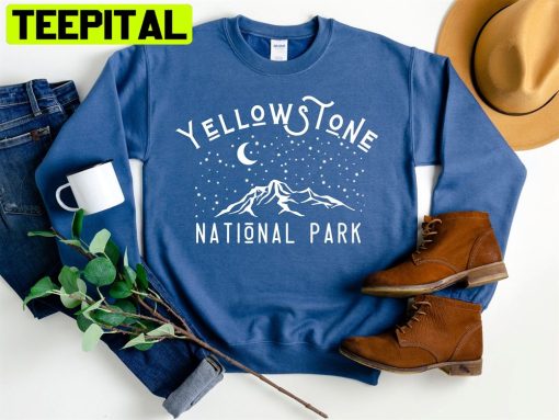 Yellowstone National Park Hiking Unisex Sweatshirt