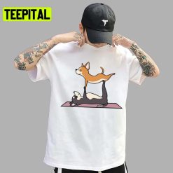 Acroyoga Chihuahua Trending Unisex T-Shirt