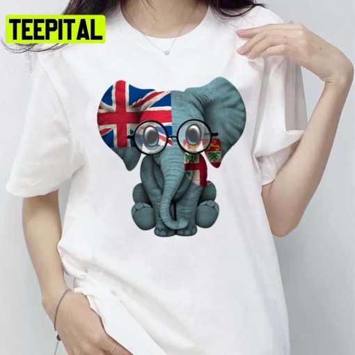 Baby Elephant With Glasses And Fiji Flag Trending Unisex T-Shirt