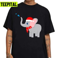 Cute Art A Santa Hat Elephant Christmas Trending Unisex T-Shirt