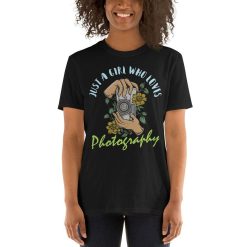 Cute Photography Just a Girl Who Loves Photography T-Shirt