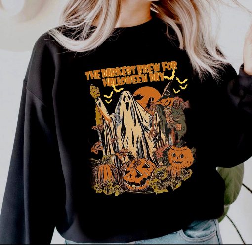 Darkest Brew For Day Pumpkin Boo Ghost Under The Moon Disney Halloween New Art T-Shirt