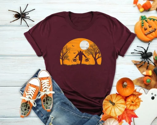 Deadpool Trick Or Treat Silhouette Halloween Marvel Comics Holiday Unisex T-Shirt