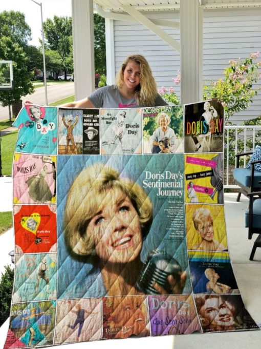 Doris Day Portrait Quilt Blanket