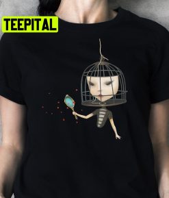 Gothic Doll Art Halloween Trending Unisex T-Shirt