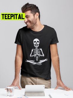 Halloween Funny Yoga Skeleton Unisex T-Shirt