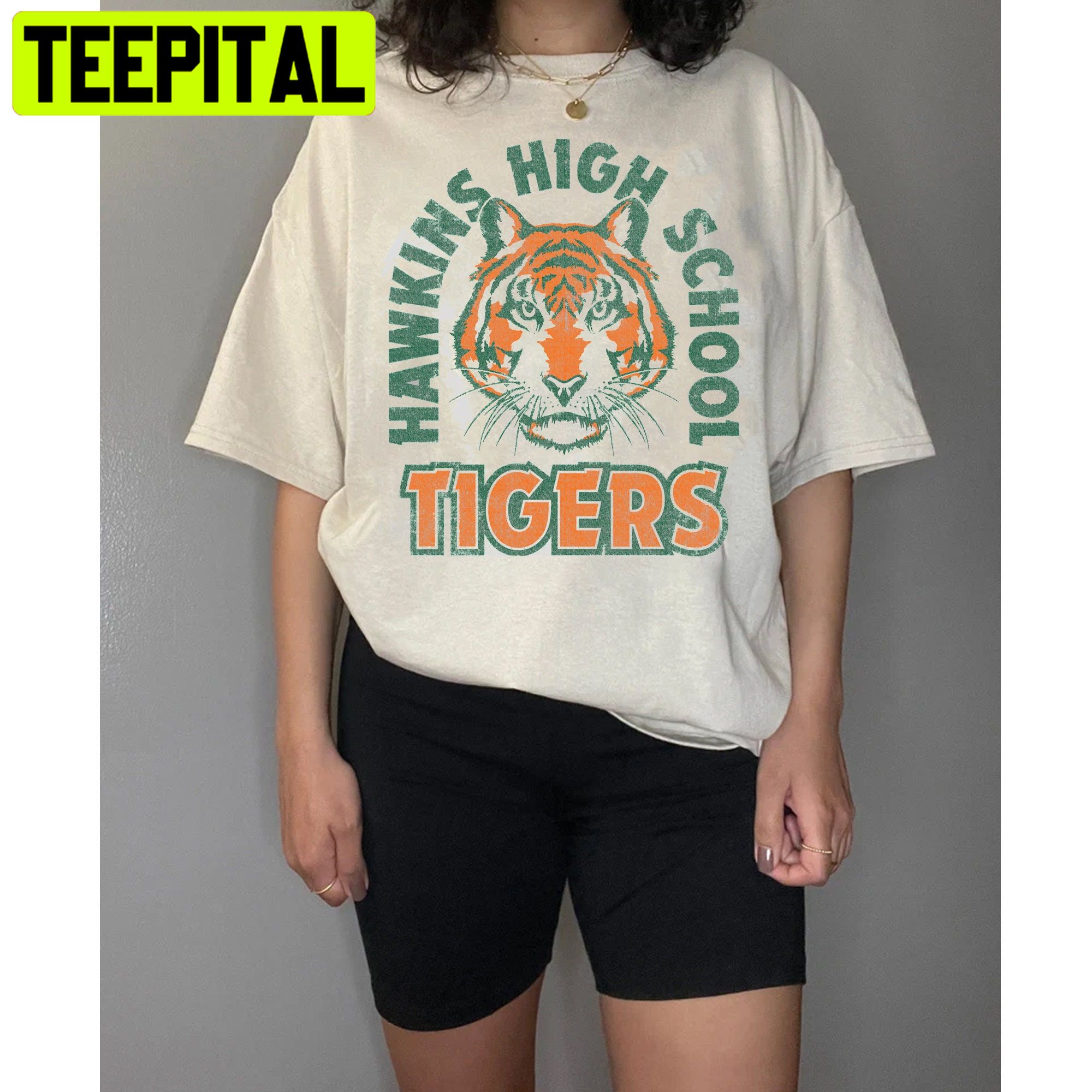 HAWKINS HIGH SCHOOL - REGULAR T-SHIRT