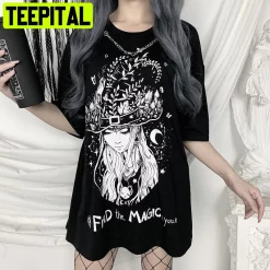 Kawai Gothic Chaine Girl Cat Trending Unisex T-Shirt