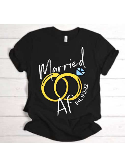 Personalized Married Af Wifey Hubby Honeymoon Wifey Couples Newlywed Unisex T-Shirt