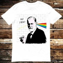 Pink Freud Dark Side of Your Mom Parody Sigmund Floyd Pun Slogan Joke T-Shirt