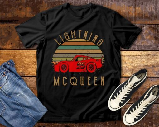 Pixar Cars Lightning McQueen Vintage Retro Disney T-Shirt